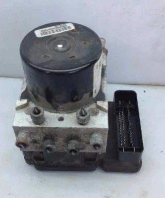 Jeep Liberty 2006 ABS conjunto de bomba de freno antibloqueo Foto 1 de 4