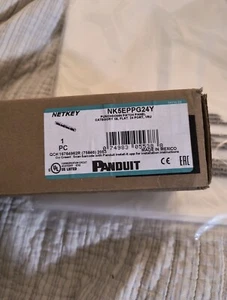Zwei Panduit Punch Down Patch Panels mit 3 Panduit Abdeckungen JCE 35 - Bild 1 von 4