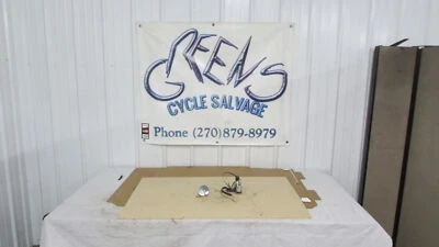 2008 HONDA VTX1300T OEM IGNITION LOCK W KEY AND GAS CAP - Imagem 1 de 4