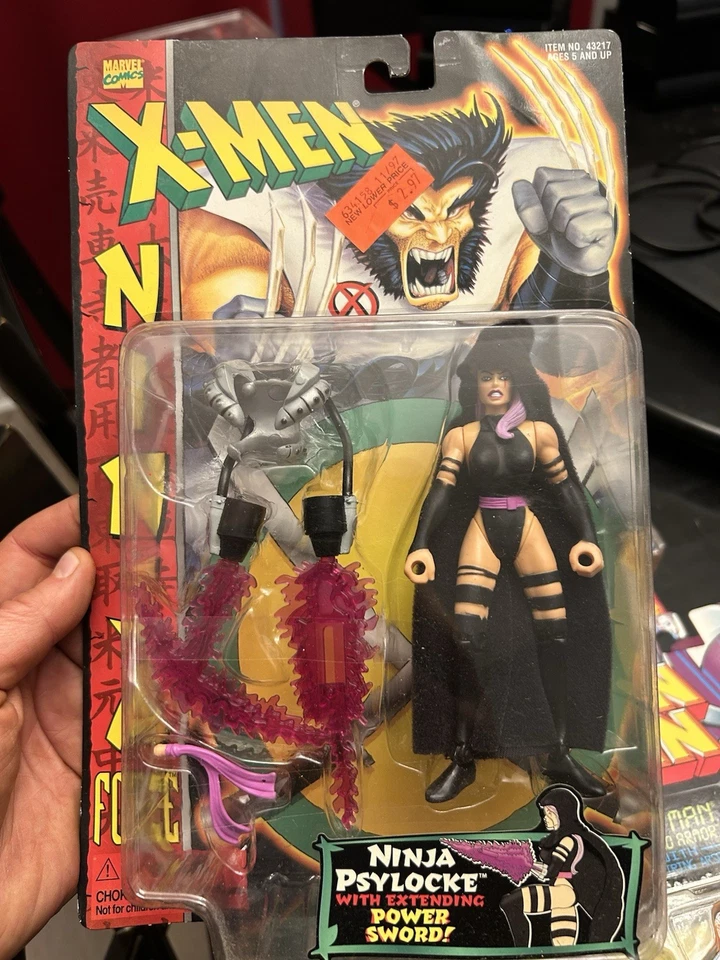 1996 Marvel X-Men Ninja Psylocke Force Action Figure Extending Power Sword - Image 1 of 1
