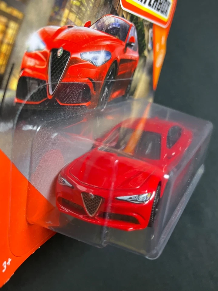 Matchbox 2015 #021 120 ALFA Romeo 4c Red MBX Adventure City Toy Car