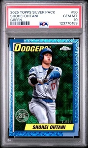 2025 Topps Shohei Ohtani Silver Pack 1990 rifrattore verde #50/99 PSA 10 POP 1 - Foto 1 di 2