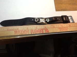 Guess Watch Square Shaped Silver Face  Black Leather Buckle Band  - Picture 1 of 3