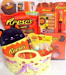 NEW REESES EASTER gift basket SQUISHMALLOWS PLUSH PORT CHARGER PILLOW POWER BANK - Picture 1 of 1