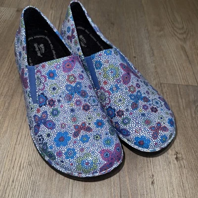 Spring Step Shoes Womens Ferrara Clog Mosaic Butterfly Blue Size 11 Comfort Shoe - Image 1 of 4