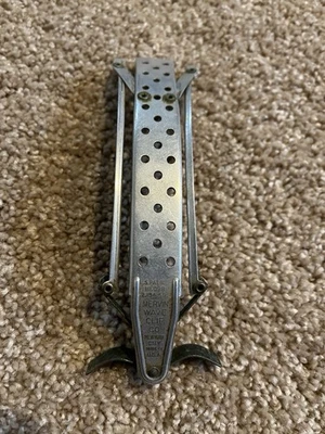 Clip de aluminio Mervin ondulado para el cabello cargado con resorte años 30 aleta era retro * Foto 1 de 3