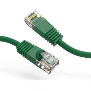 7Ft CAT5E UTP Ethernet Network Booted Cable Green - Picture 1 of 1
