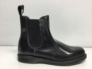 dr martens rain boots