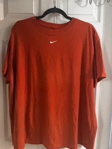 The Nike Tee Loose Fit Women’s Size XL Orange Excellent Condition - Picture 1 of 4