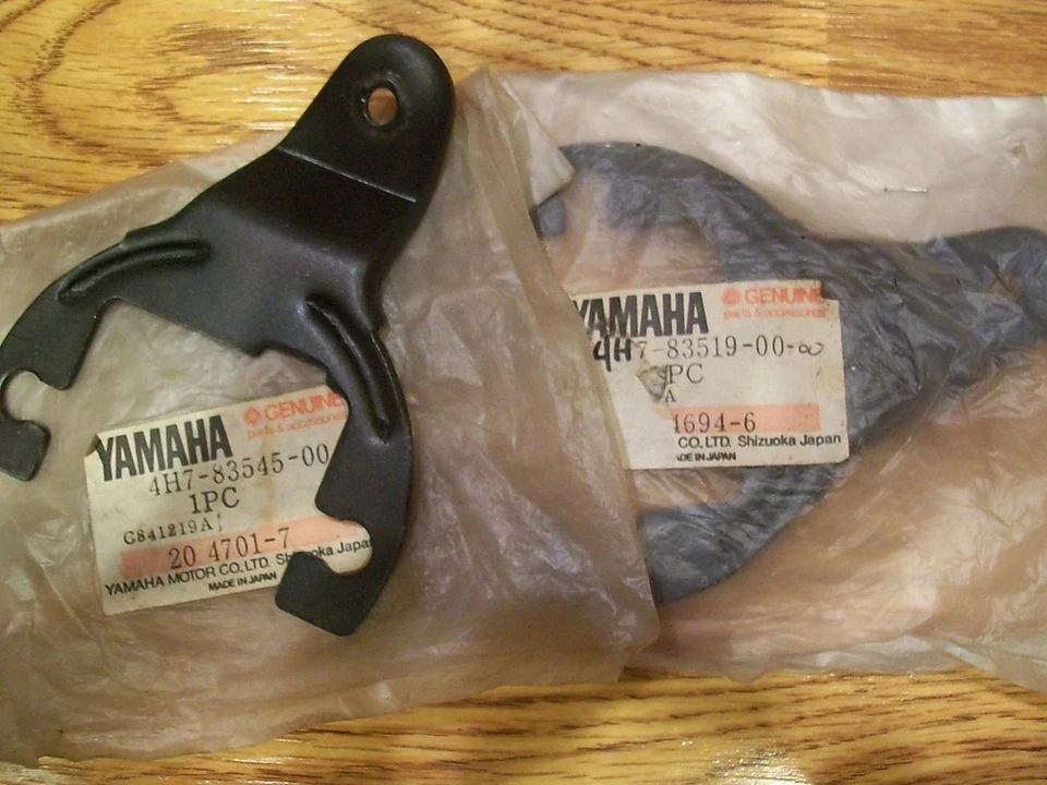 Yamaha New Speedometer Tachometer Brackets 80-83 XJ650 81 XJ650L 83 XJ750 XJ750M - Image 1 of 1