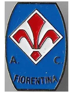 football pin \ badge Fiorentina Italy - Picture 1 of 1