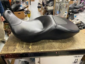 TallBoy Touring Seat Harley FLH Glide Street Road King 2008^ OEM Harley 52000252 - Foto 1 di 9