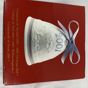 LLADRO 2001 PORCELAIN CHRISTMAS BELL IN BOX EXCELLENT CONDITION - Picture 1 of 12