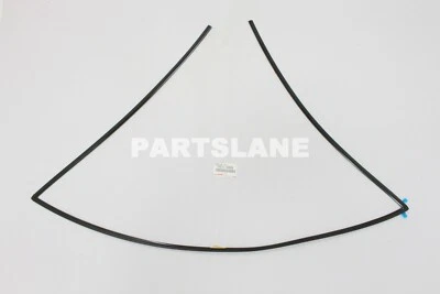 Moldura de bobinadora trasera superior exterior genuina Lexus IS250 IS350 OEM 75571-53020 Foto 1 de 2