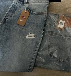 Nike Levi’s Jeans Denim Jeans Size 32 X 32. - Picture 1 of 4