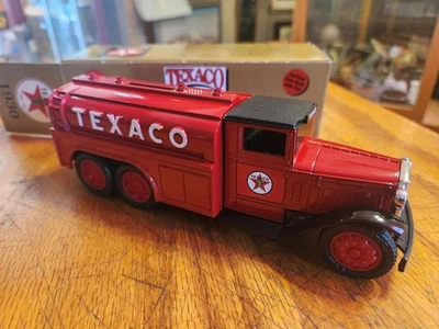 Tanque de combustível Diamond T 1930 TEXACO 1990 ERTL TRUCK BANK edição limitada #7 com caixa - Imagem 1 de 4