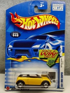 HOT WHEELS 2002 First Editions  #28/42 Yellow MINI COOPER - Mint! - Picture 1 of 10