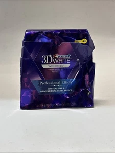 Crest 3D Whitestrips Luxe Professional Effects Strips 40 Strips 20 Treatments. - Picture 1 of 4