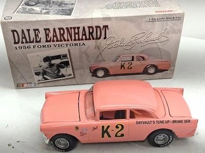 DALE WONHARDT SR K-2 1956 ROSA FORD VICTORIA DAYVAULTS (mohoso)? Foto 1 de 4