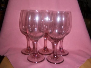 Set of 5 wine Glasses Mint - Picture 1 of 1