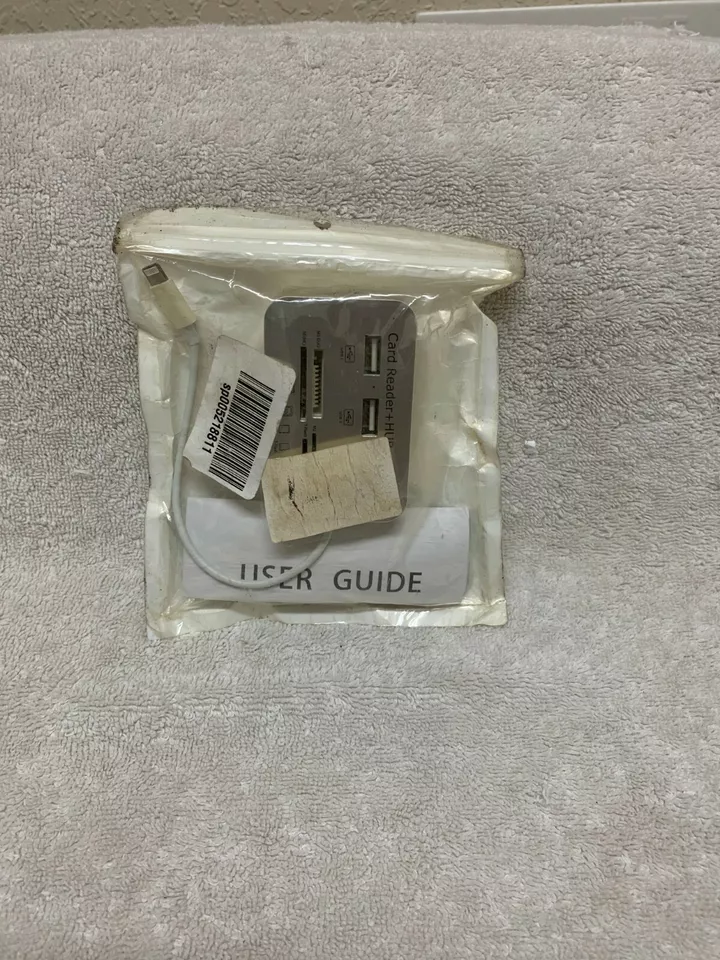 iPad Combo Card Reader & Hub for Apple iPad 4/iPad Mini - Image 1 of 1