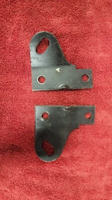 Ford Mustang 1965-1970 o Mercury Cougar 1967-1970 soportes de amarre Foto 1 de 2