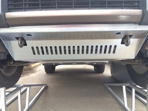 MITSUBISHI PAJERO 2008 TO 2018 NM ON MODELS 2 PIECE BASH PLATE SET CODE 043 A-B - Picture 1 of 8