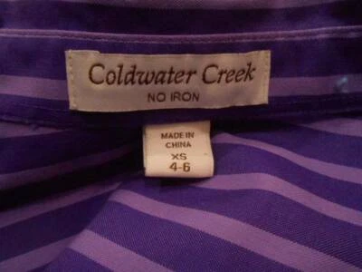 Hermosa Blusa Para Mujer XS Coldwater Creek Diseño Púrpura Rayas Manga Larga Foto 1 de 4