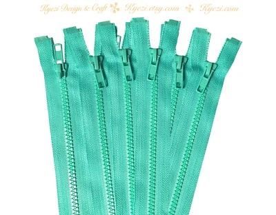 5 - 25 pc Chunky Plastic Separating Zipper / Gauge 5 - 14", 16", 18", 20", 22" - Image 1 of 2