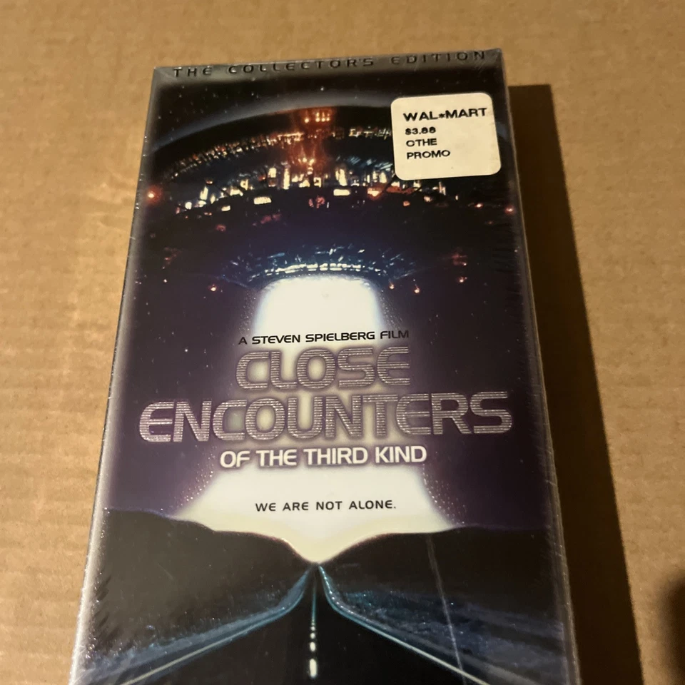  Close Encounters of the Third Kind  VHS Tape 1998 Collectors Edition NEW Sealed Foto 1 de 2
