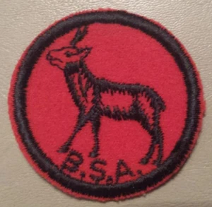 BSA ANTELOPE PATROL MEDALLION SERIES 4 ROUND FELT BLACK/WHITE THREADS 1939-52 - Picture 1 of 2