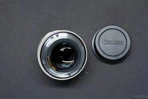 Teleconverter Canon EF Extender 1.4x II für Canon L Objektive - Bild 1 von 4