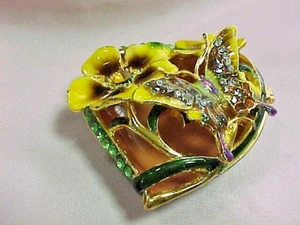 Schmetterling auf Herz Emaille & Schmuck Schmuck Schmuckschatulle - Bild 1 von 14