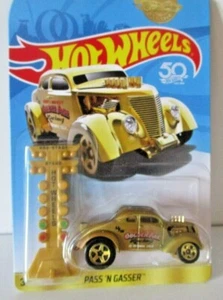 Hotwheels 50th PASS 'N GASSER Gold neuwertig lange Karte - Bild 1 von 2