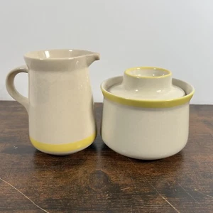 JI Stonecrest Azúcar con Tapa y Crema CONJUNTO Banda Amarilla Corea De Colección - Imagen 1 de 12