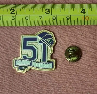 RARE Randy Johnson #51 Arizona Diamondbacks Peter David 2001 jacket lapel pin - Image 1 of 3