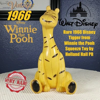 Raro juguete apretado Disney Tigger 1966 de Winnie the Pooh por Holland Hall PR Foto 1 de 4