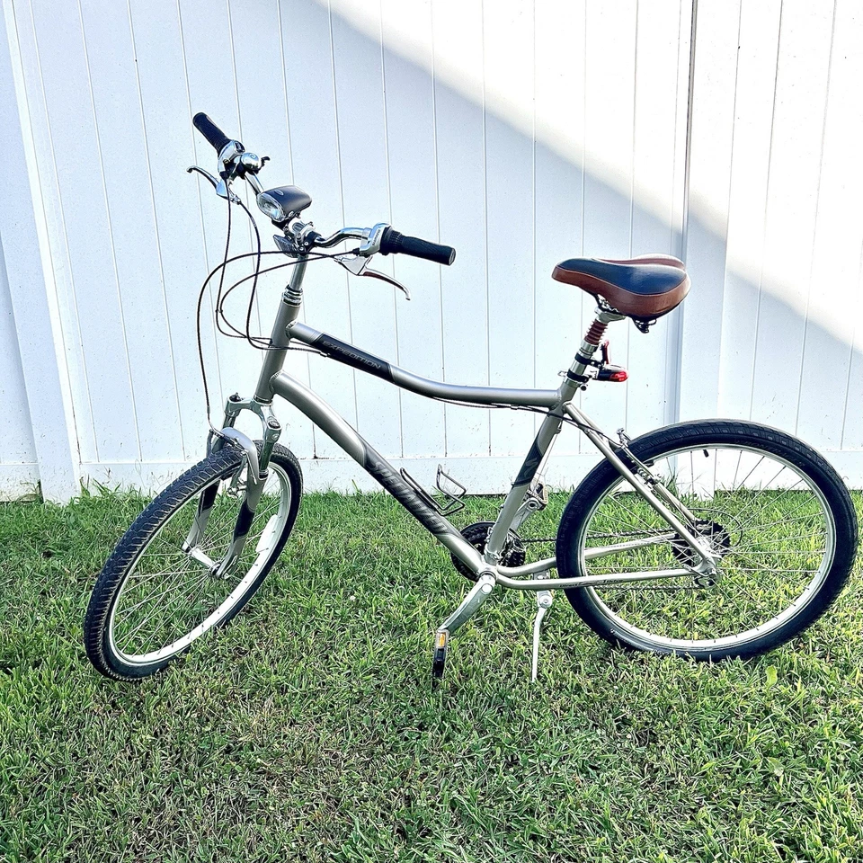 Bicicleta de confort híbrida Specialized Expedition XL cuadro rueda tamaño 26” solo recogida Foto 1 de 4