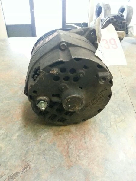 Alternador 56 amperios compatible con 83-90 CHEROKEE 791380 Foto 1 de 2