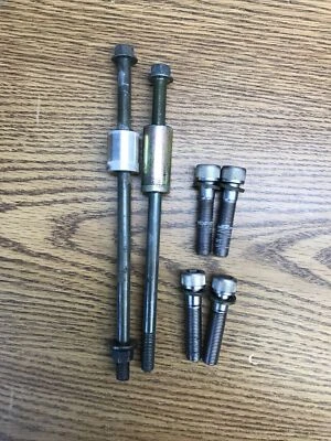 YAMAHA FJR1300 2003-2005, ENGINE MOUNTING BOLTS - Image 1 of 4