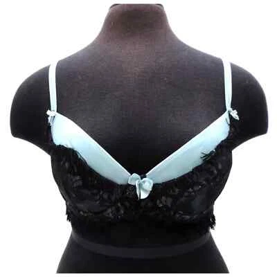 Sujetador Delta Burke azul con encaje negro 38 D Foto 1 de 4