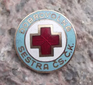 Vintage Red Cross Czechoslovakia Medical Volunteer Nurse Uniform Clasp Pin Badge - Picture 1 of 2