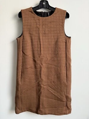 LIVIANA CONTI QUILTED BROWN  BACK ZIP DRESS SIZE 46 Foto 1 de 4