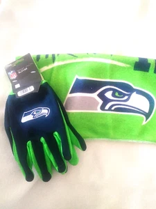 NFL Seattle Seahawks Sport Gloves & Loto Gym Towel Combo McArthur 100% Polyester - Picture 1 of 7