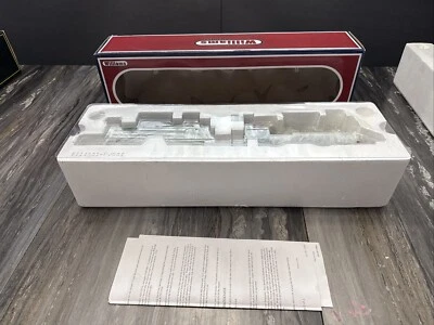 WILLIAMS BY BACHMANN #40601 O GAUGE SOUTHERN 4-6-0 BALDWIN LOCO & TENDER - Image 1 of 4