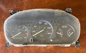 96 97 98 99 00 OEM Honda Civic EX Manual Cluster - Picture 1 of 9