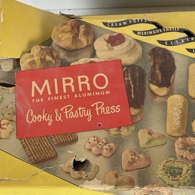 Mirro Cooky Pastry Cookie Press Cake Decorator Set 358 AM 12 Plate 3 Tip Vintage - Image 1 of 4