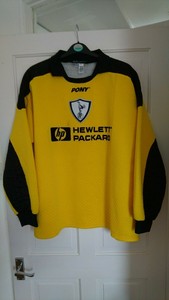 tottenham gk kit