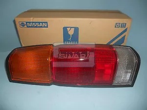 Rückleuchte rechts Original für Nissan King Cab '89-'93 B6550-23G05 - Bild 1 von 1