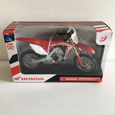New Ray 57873 2018 HONDA CRF450R Dirt Bike Motorcycle 1/12 Red & White Foto 1 de 4